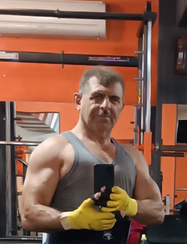  53383618  Duche, 55 ,    