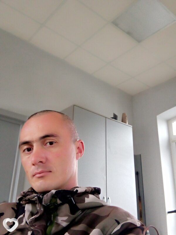  --,   , 37 ,     , c 