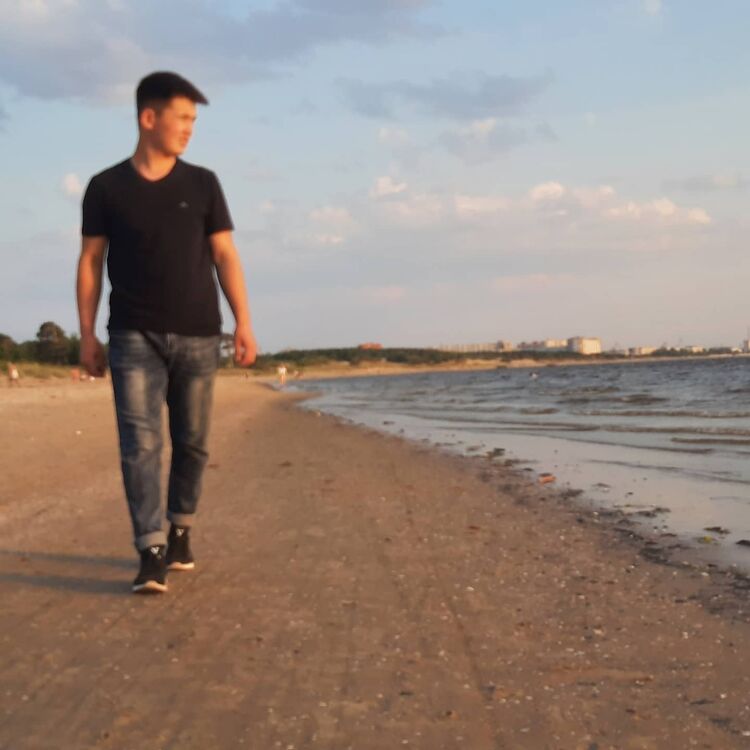  ,   Shavkat, 25 ,   ,   