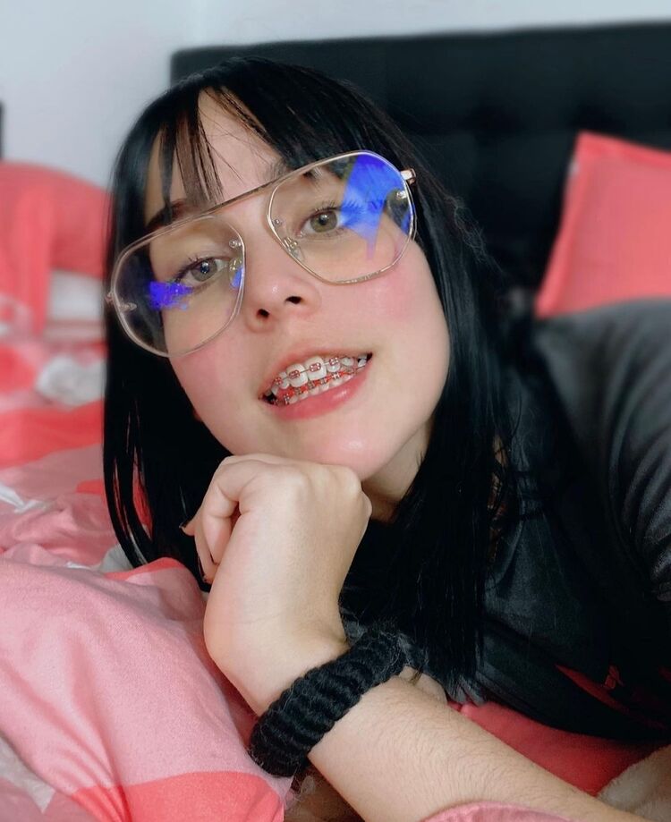  ,   , 22 ,   