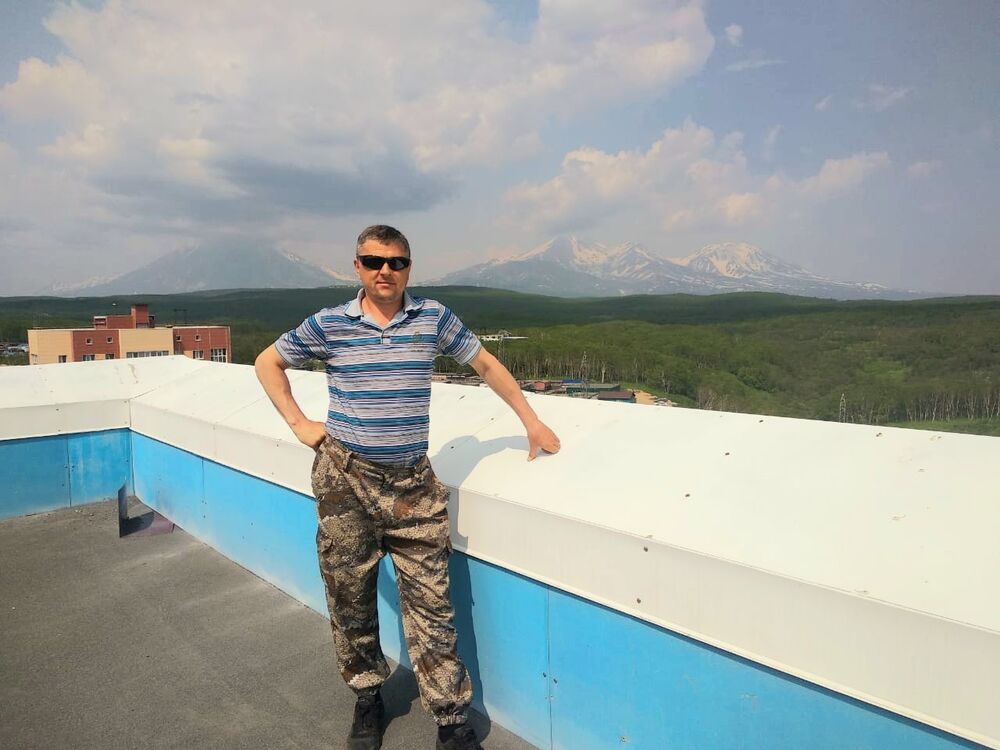  25947418  Valerie, 45 ,    -