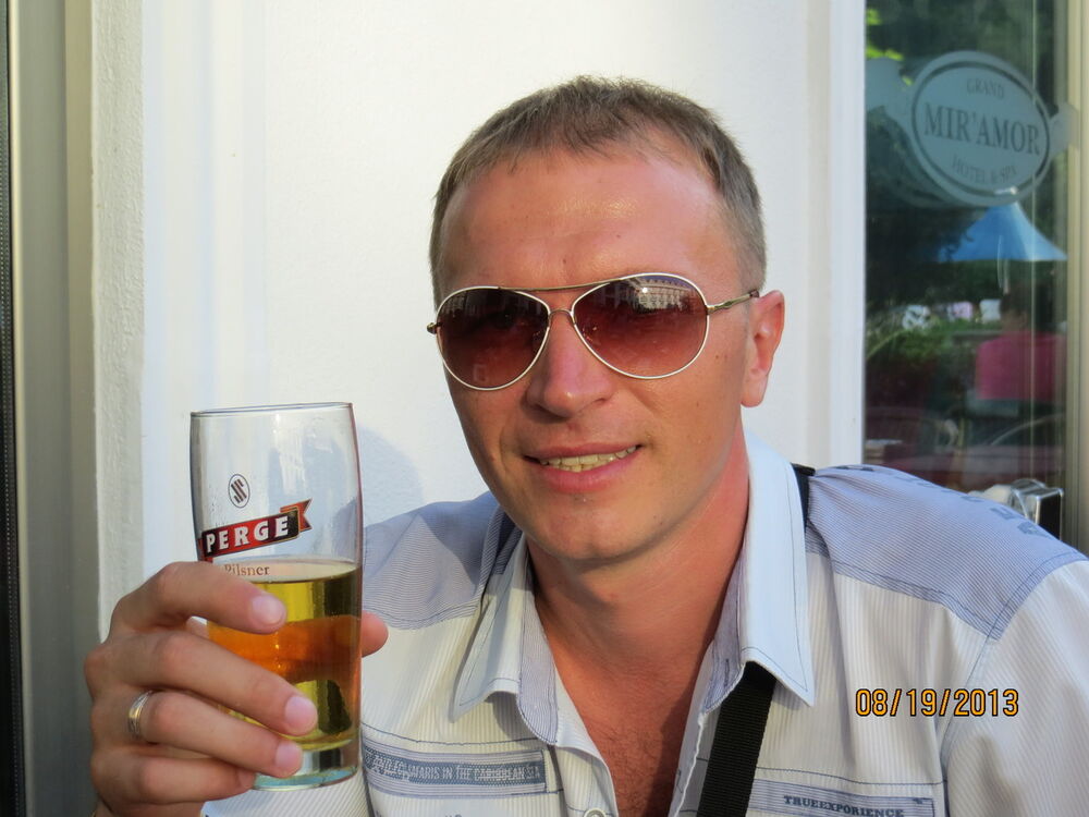  Cabaret,   Niks, 41 ,   ,   , c 