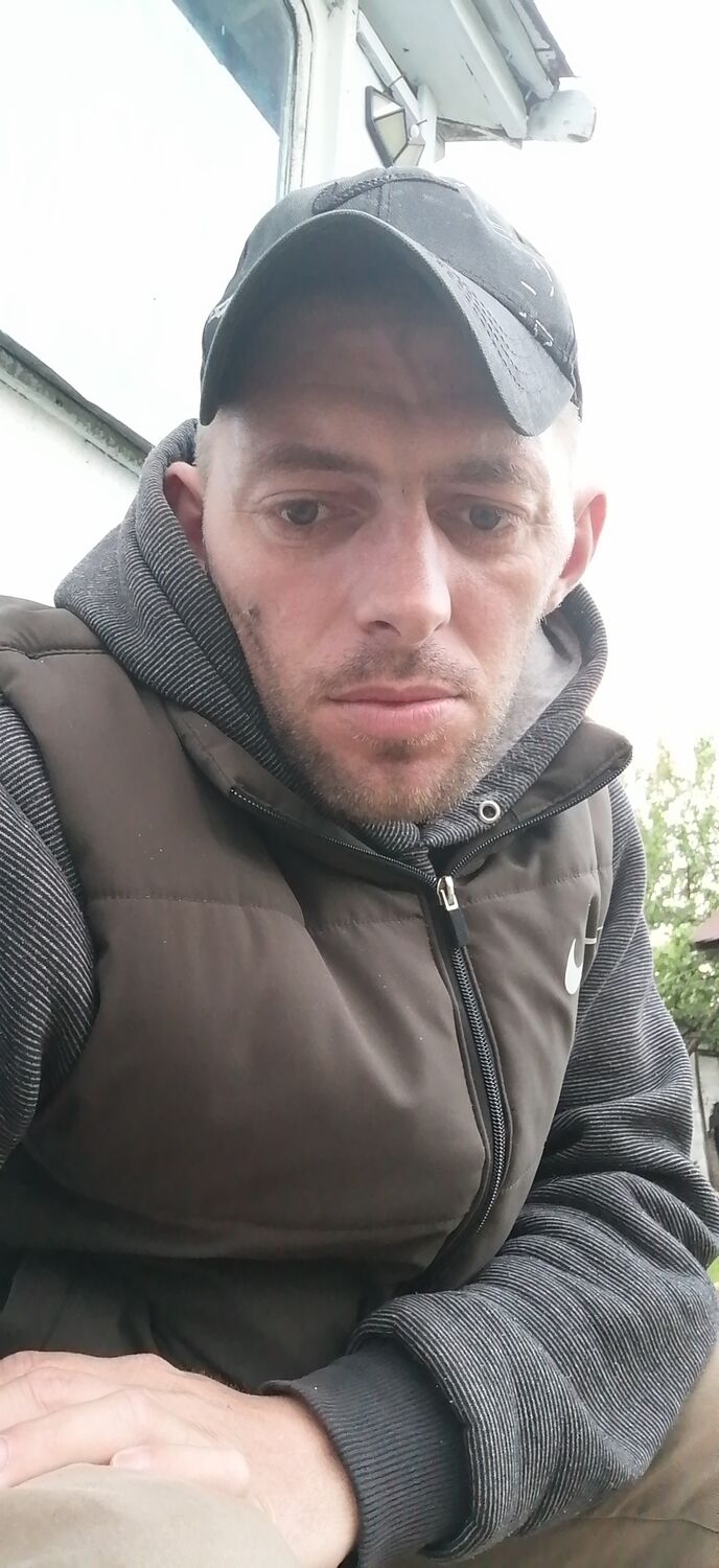  ,   Alex, 31 ,   ,   , c 