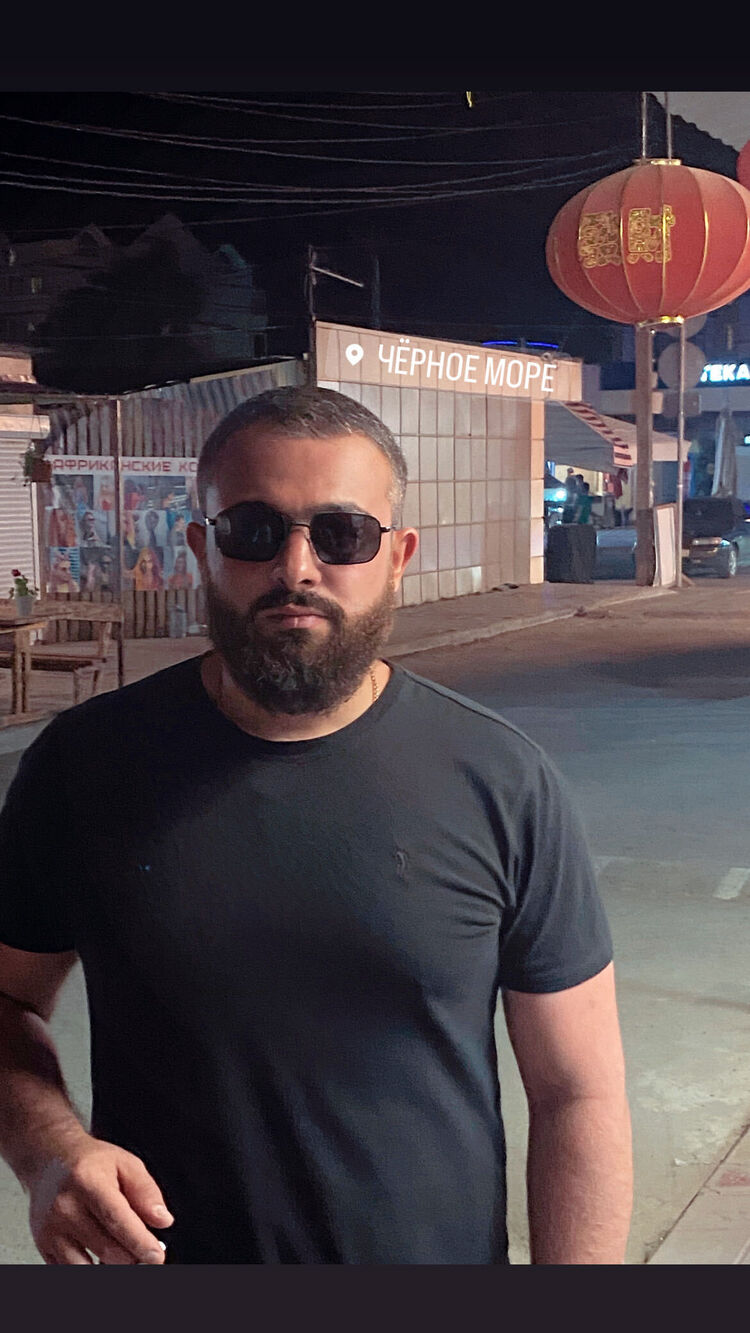 ���� 44798048 ������� James, 30 ���, ���� ���������� � �������