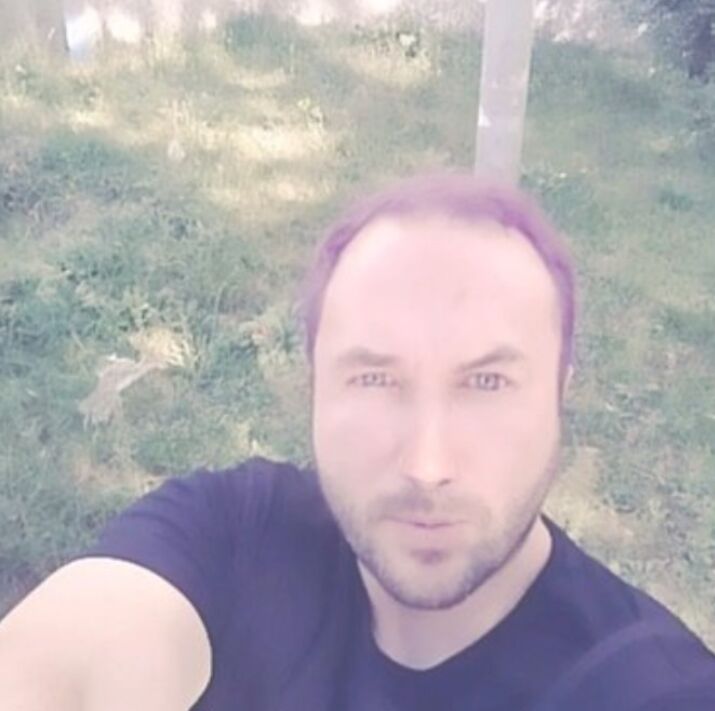  28503218  , 44 ,    