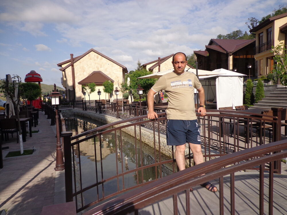  ,   Mels, 54 ,   ,   , c 