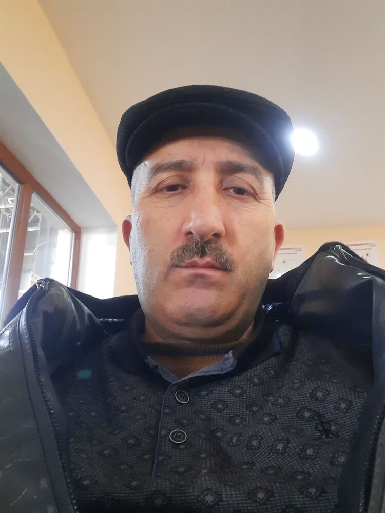  42585968  Etibar, 54 ,    