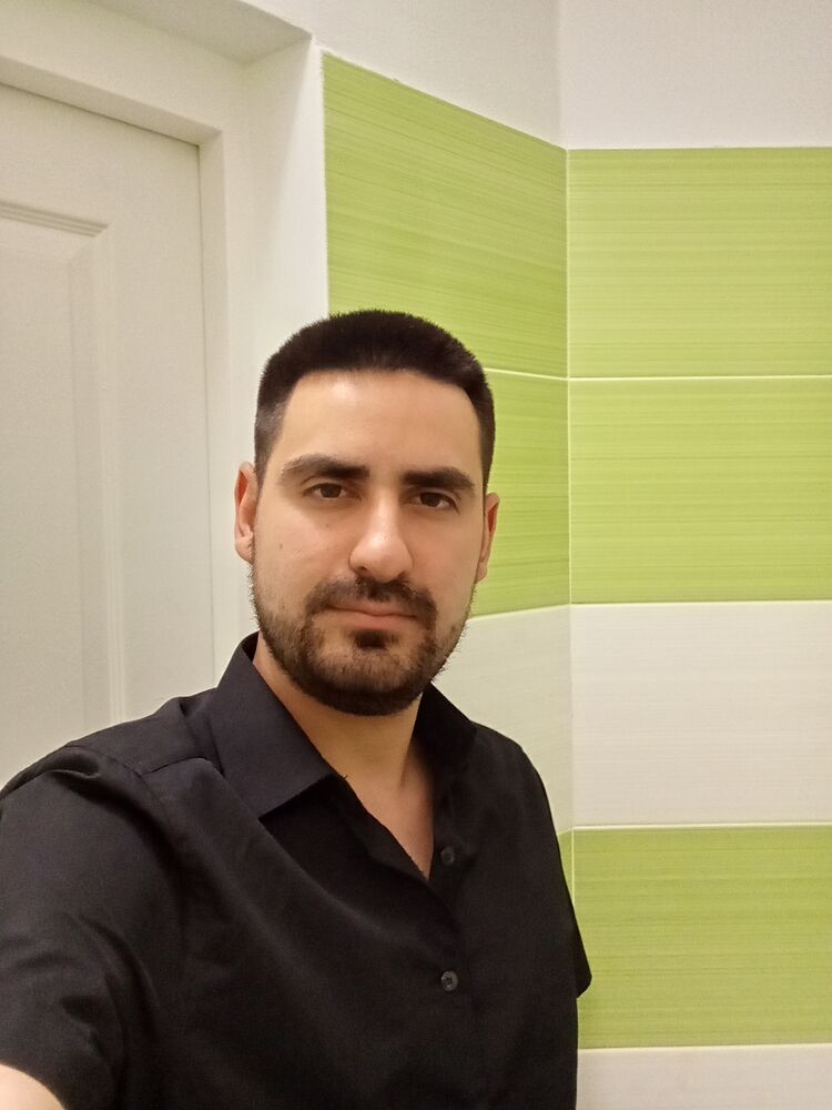  ,   Utku, 26 ,   ,   