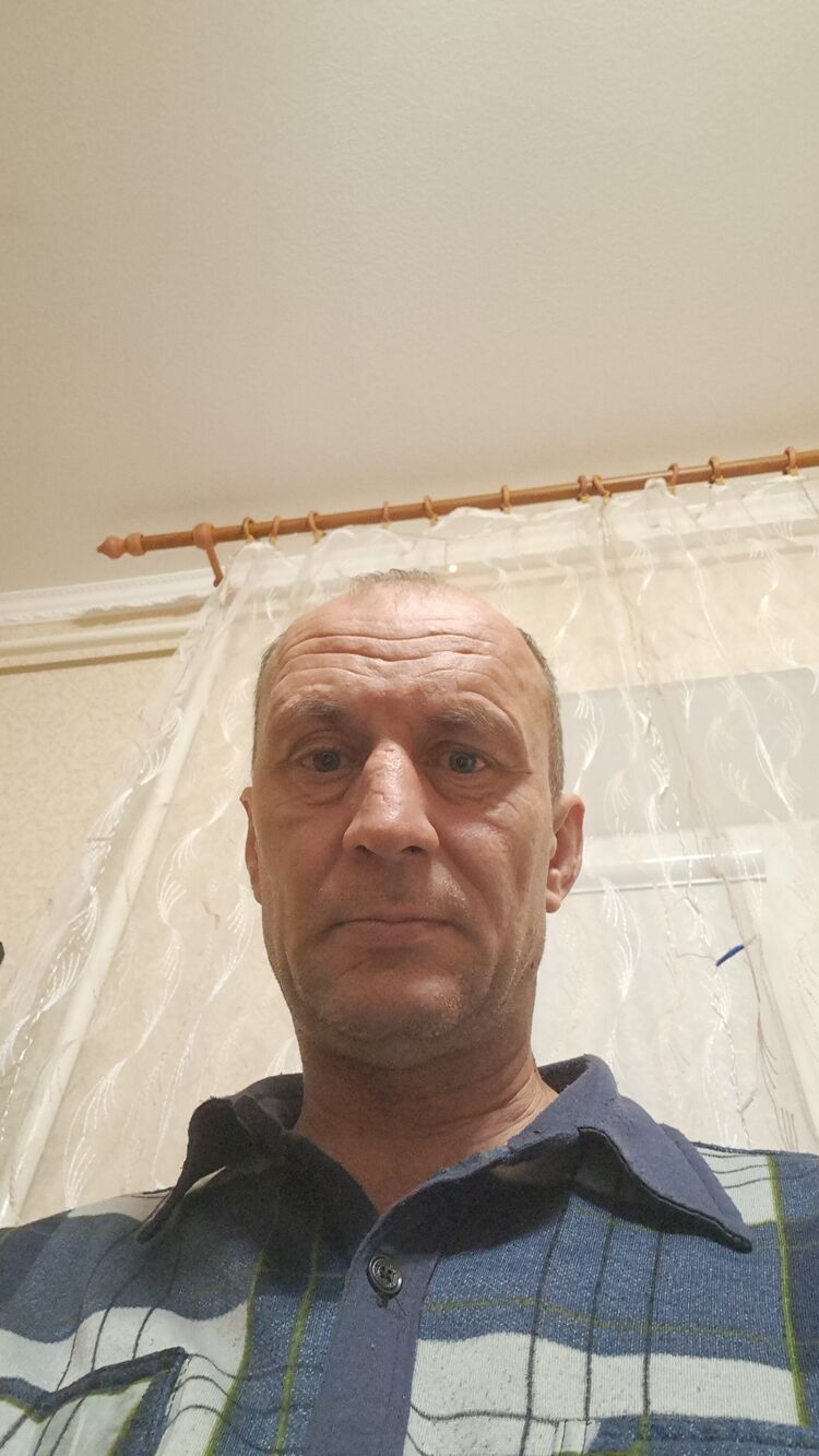  40286518  , 44 ,    
