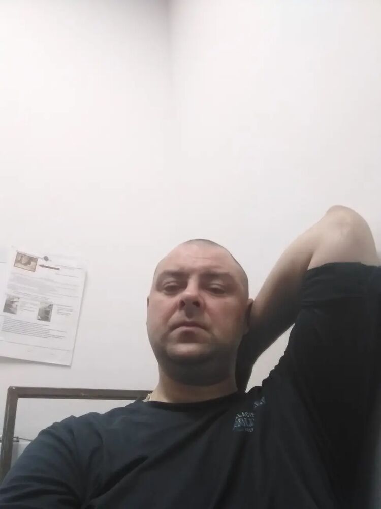  43817248  , 44 ,    