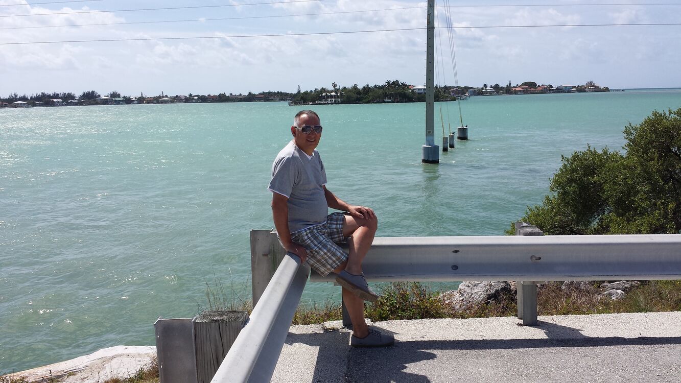  24037358  , 66 ,    Hallandale Beach