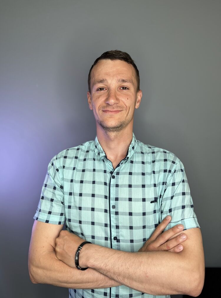 ���� 56017338 ������� Aleks, 40 ���, ���� ���������� � ������