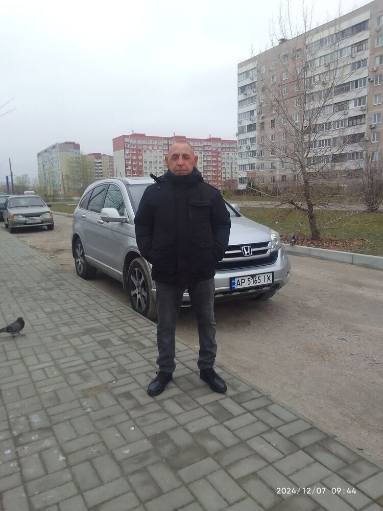  48129748  , 52 ,    
