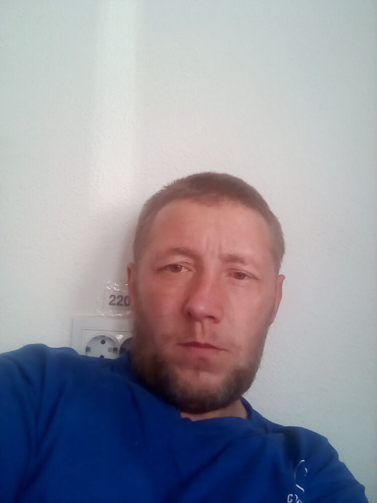  18054518  , 44 ,    