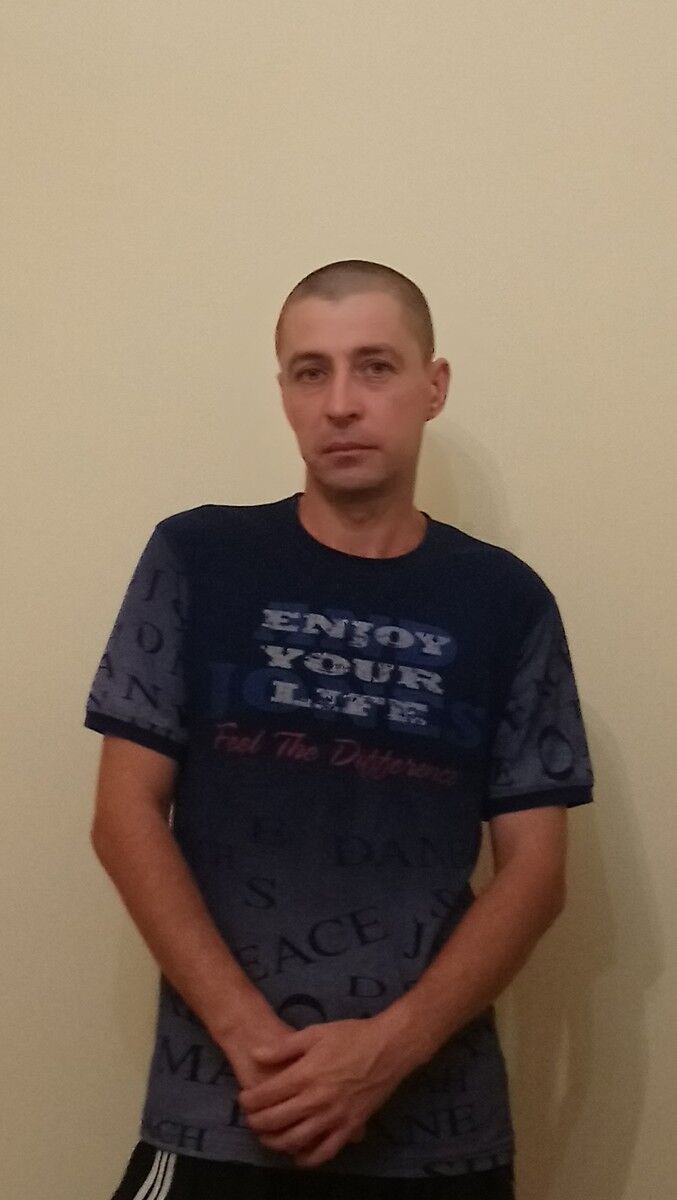  10311758  Dima, 45 ,    