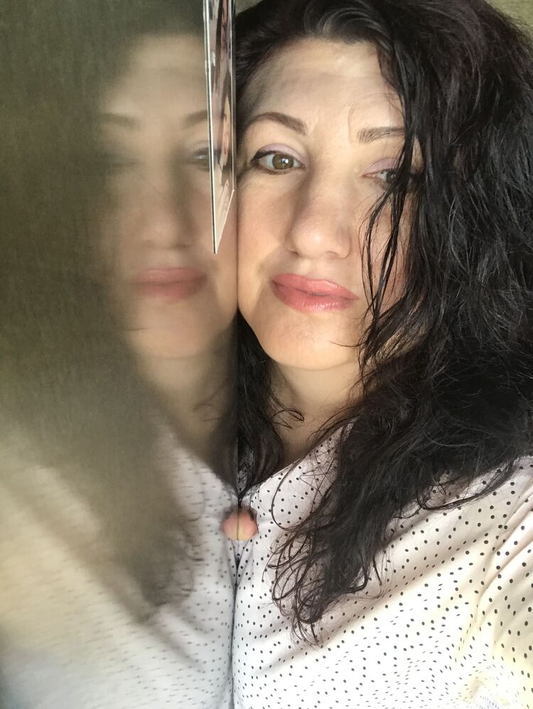  29086618  Tania, 52 ,    