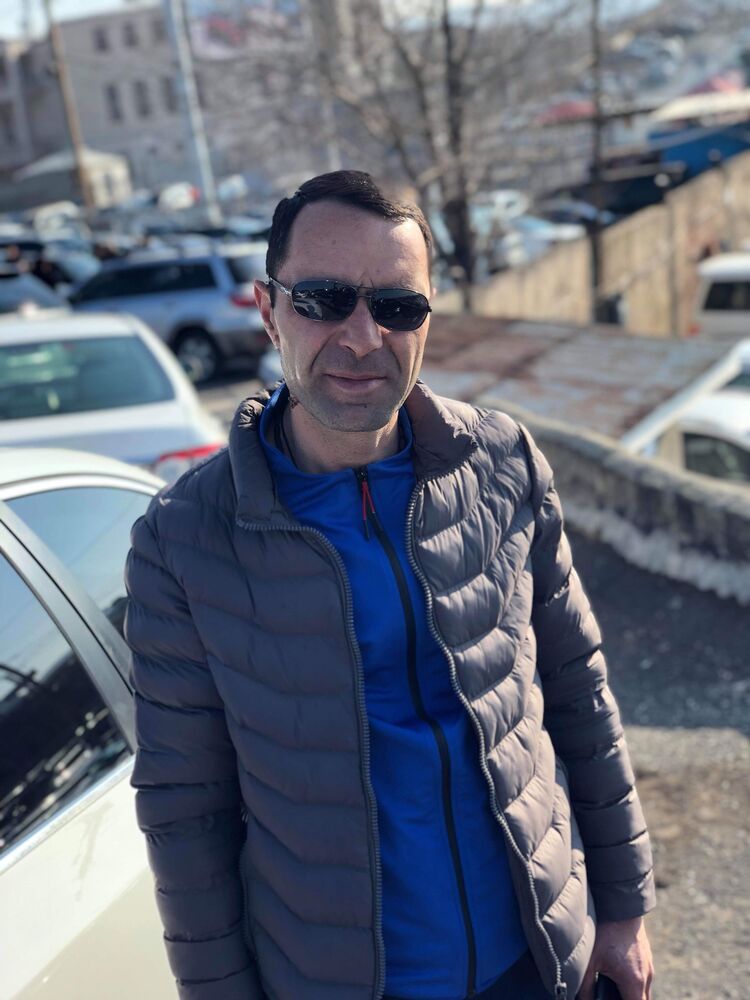  ,   GAGIK, 49 ,   ,   