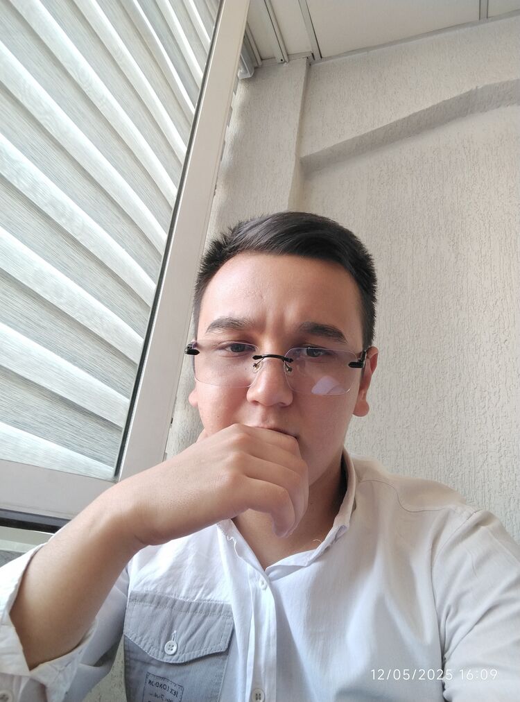  52817418  , 21 ,    