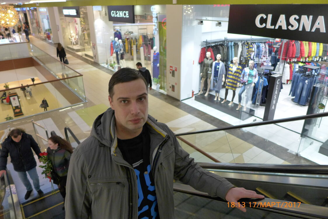 40032638  Vladimir, 36 ,    