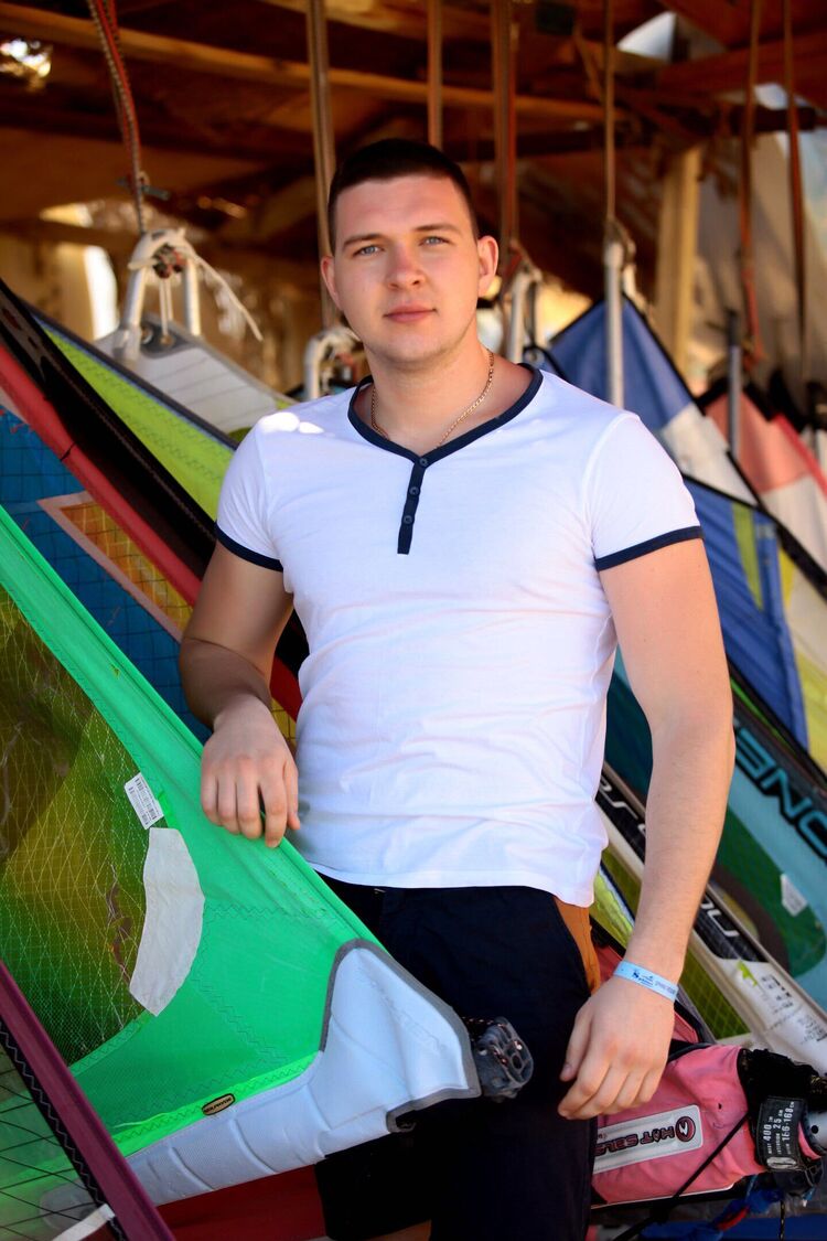  ,   Alexandr, 33 ,   ,   , 