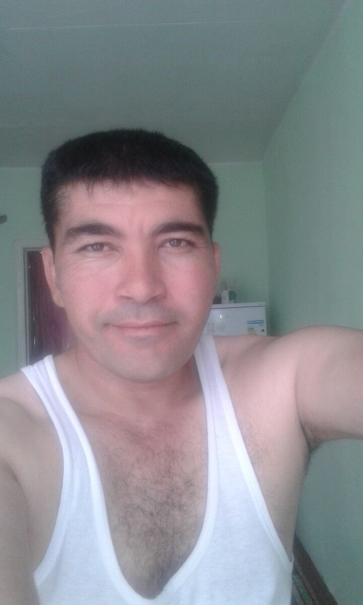  6860608  Mansur, 43 ,    