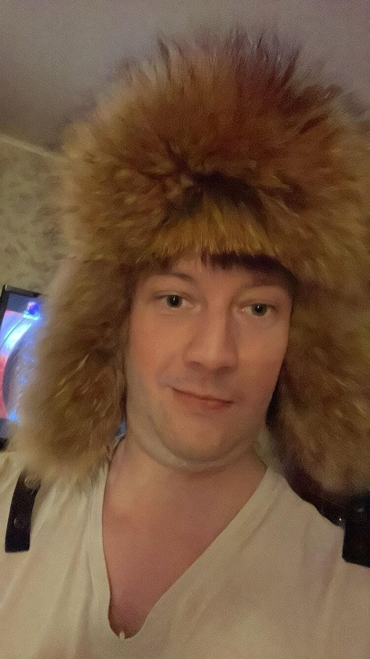  ,   Albert, 39 ,   ,   , c 