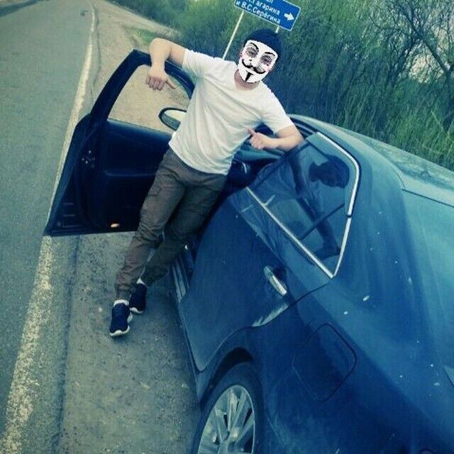  28112748  , 30 ,     
