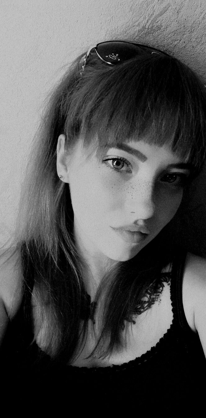  28356348  Maria, 29 ,    -