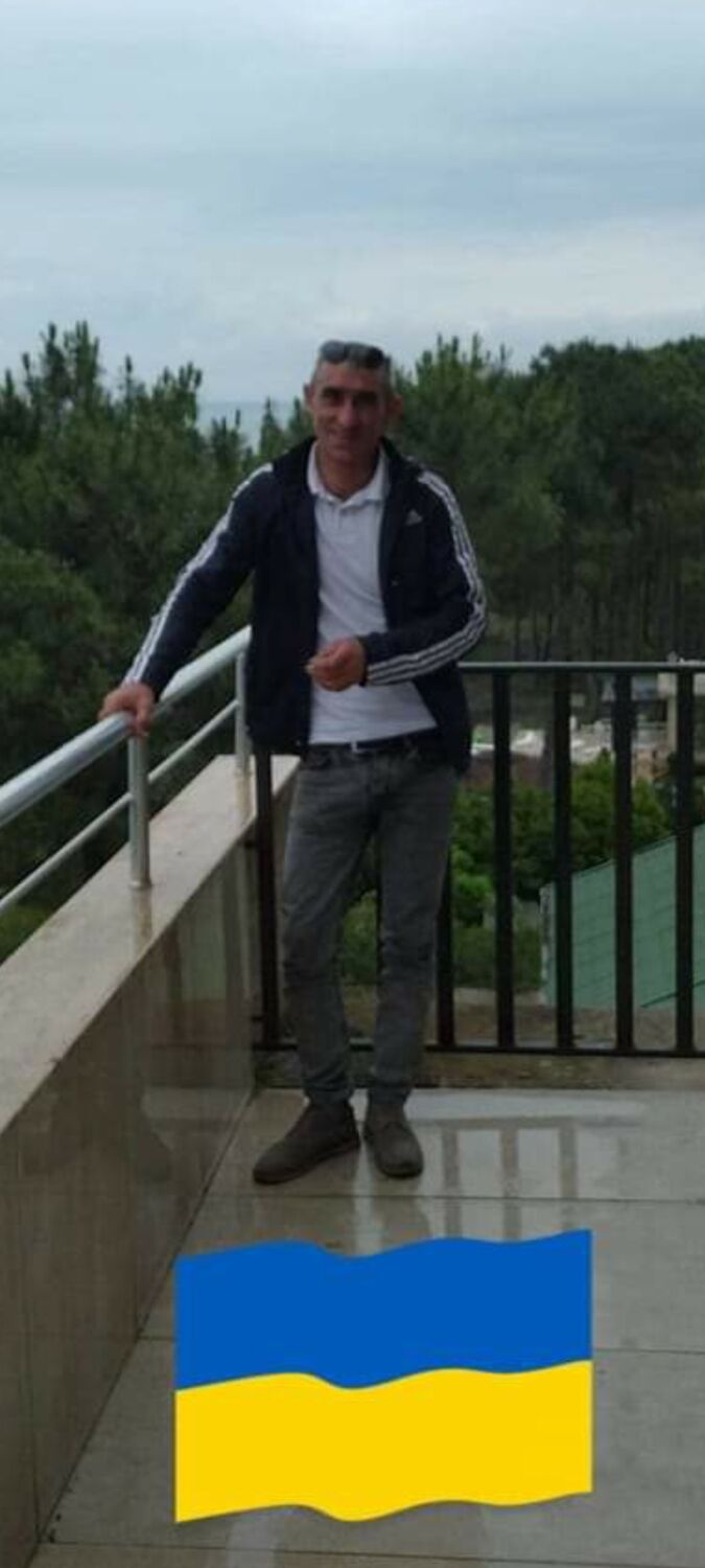 28186198  Zaur, 39 ,    