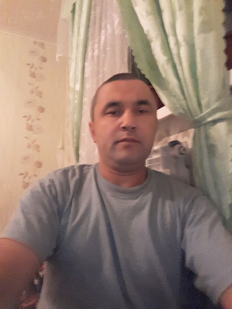  11015818  Ali, 44 ,    