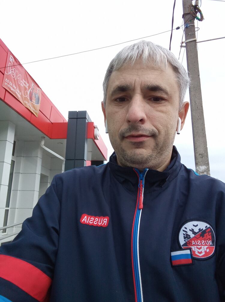  44551198  NIKOLAY, 45 ,    