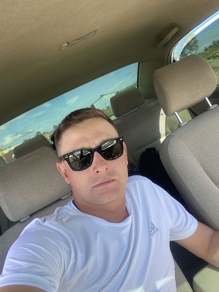  39937848  Incognito, 33 ,    