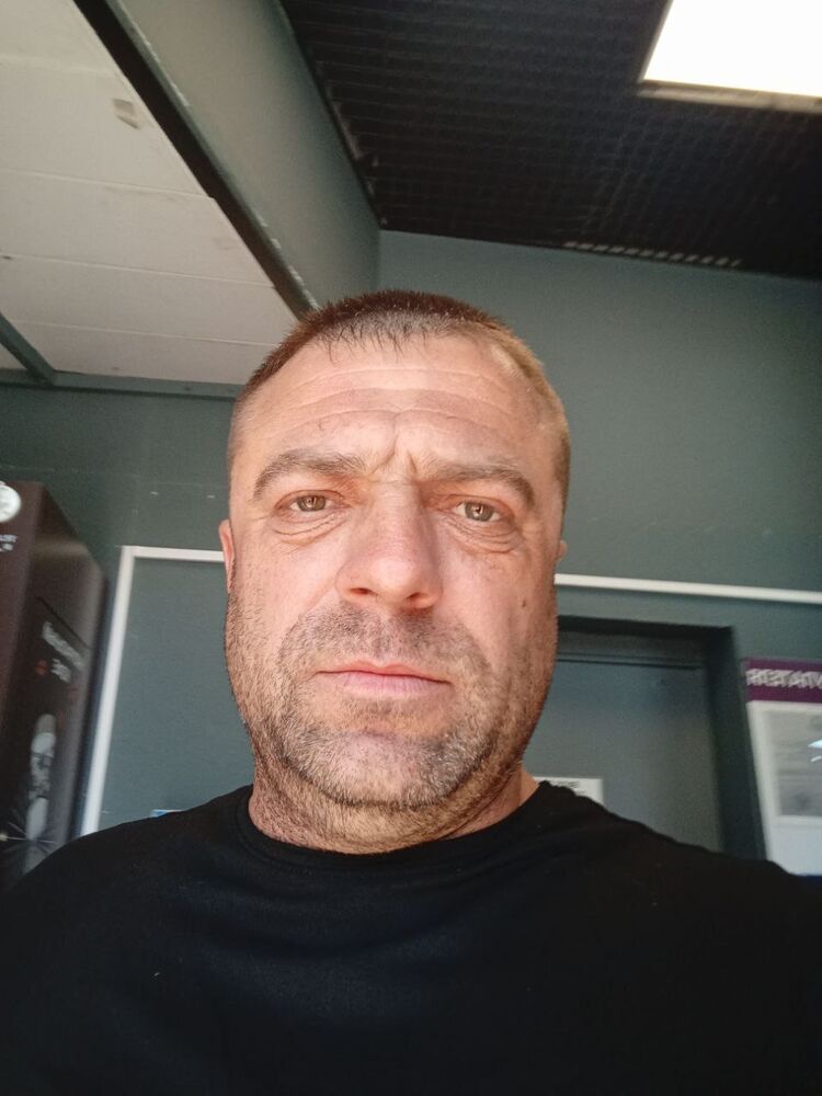  48906358  , 39 ,    