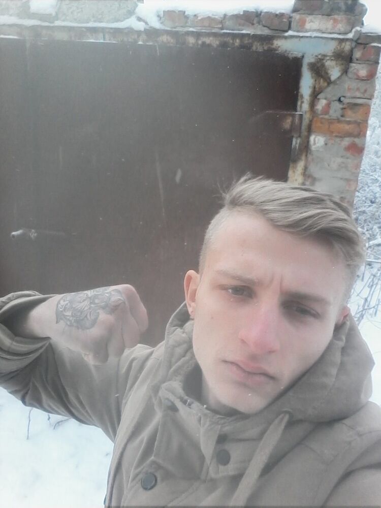  ,   Andrei, 25 ,     , c 