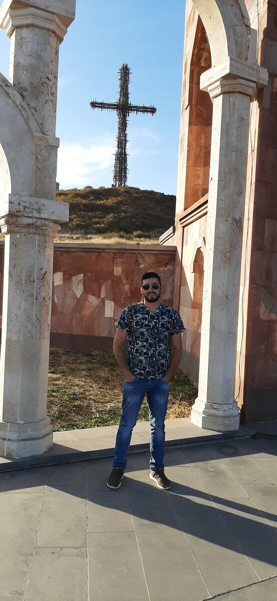  ,   Harut, 35 ,   ,   , c 