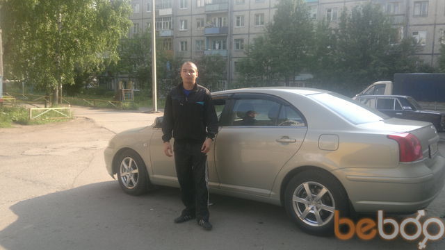  1015368  Viktor, 37 ,    