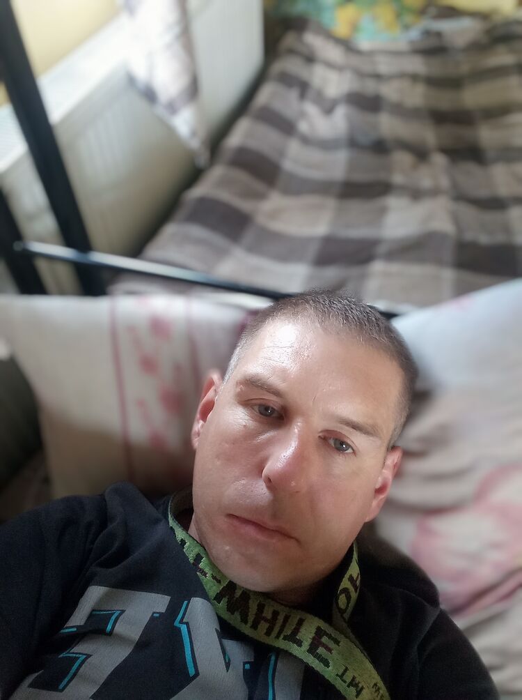 46157518  , 43 ,    