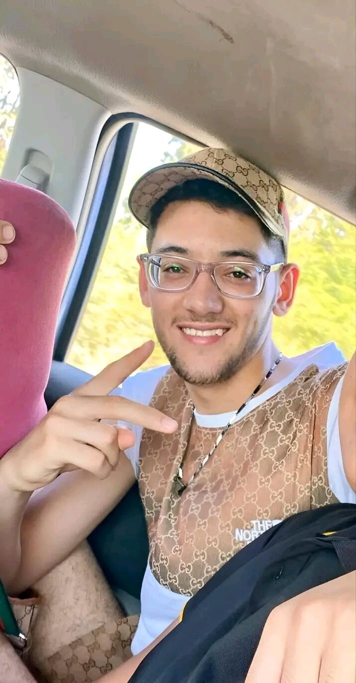 ���� 52232828 ����� ������, 20 ���, ���� ���������� � Didouche Mourad