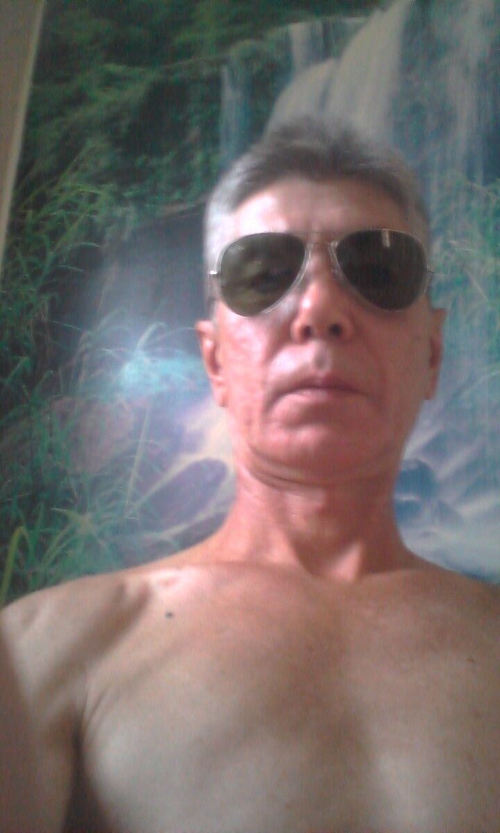  9906978  Rinat, 58 ,    
