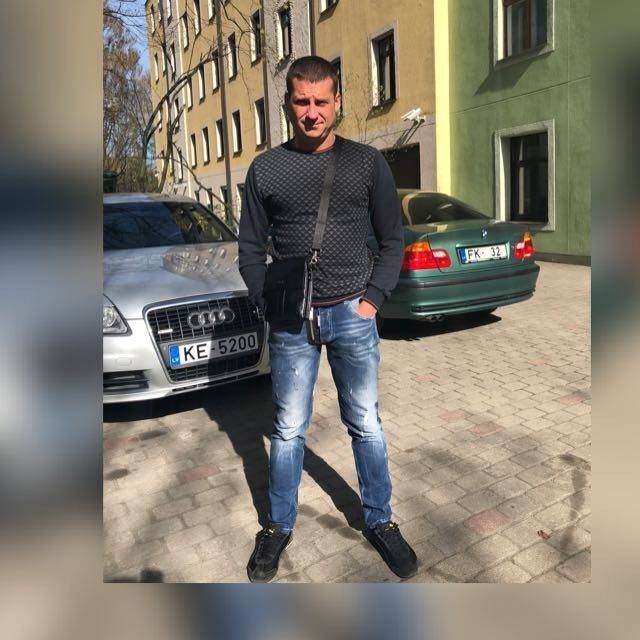  ,   Andrei, 52 ,   ,   , c 