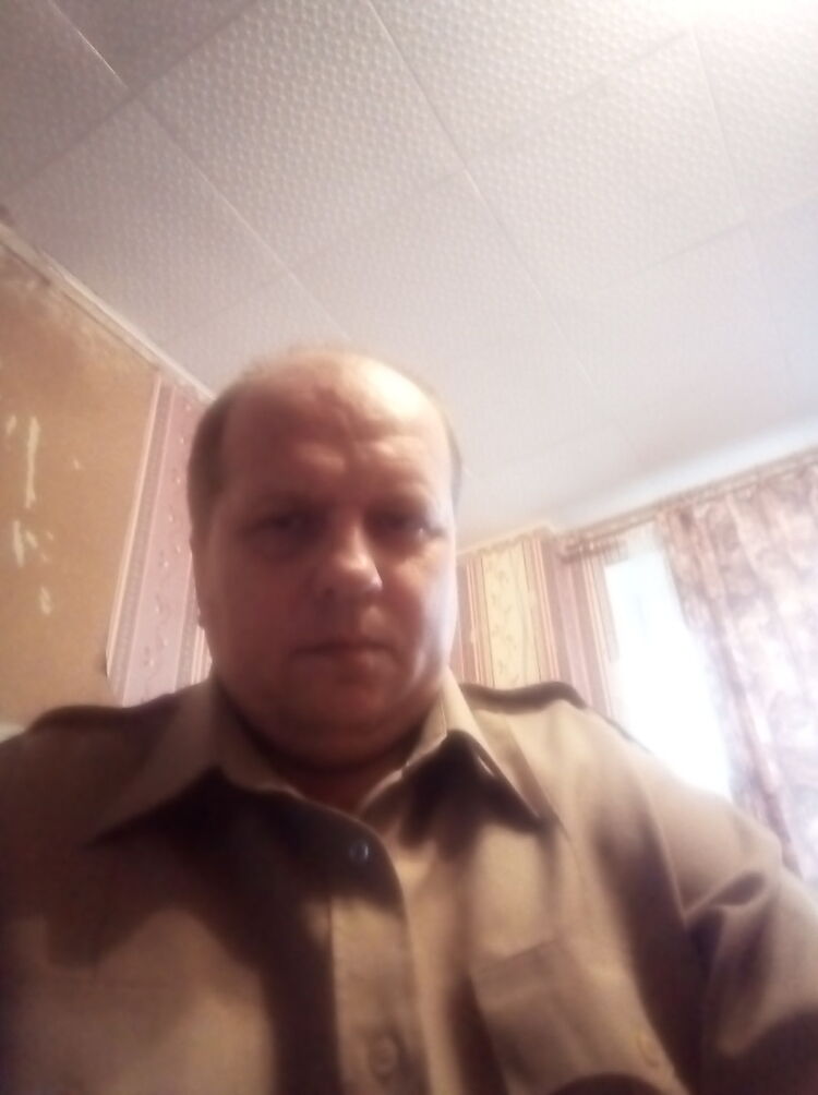  15469678  Djoni, 53 ,    