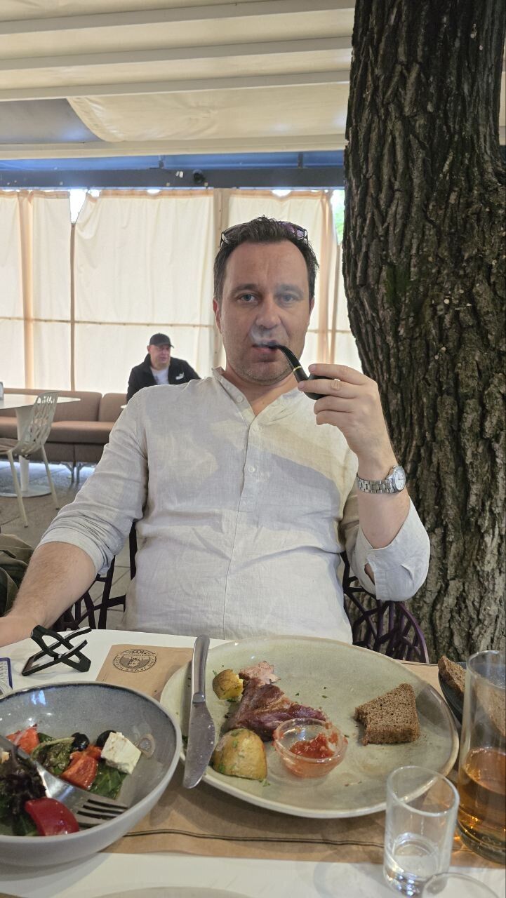  ,   Hoster, 45 ,   ,   