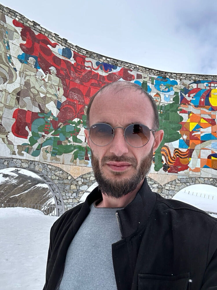  52483458  Roma, 40 ,    