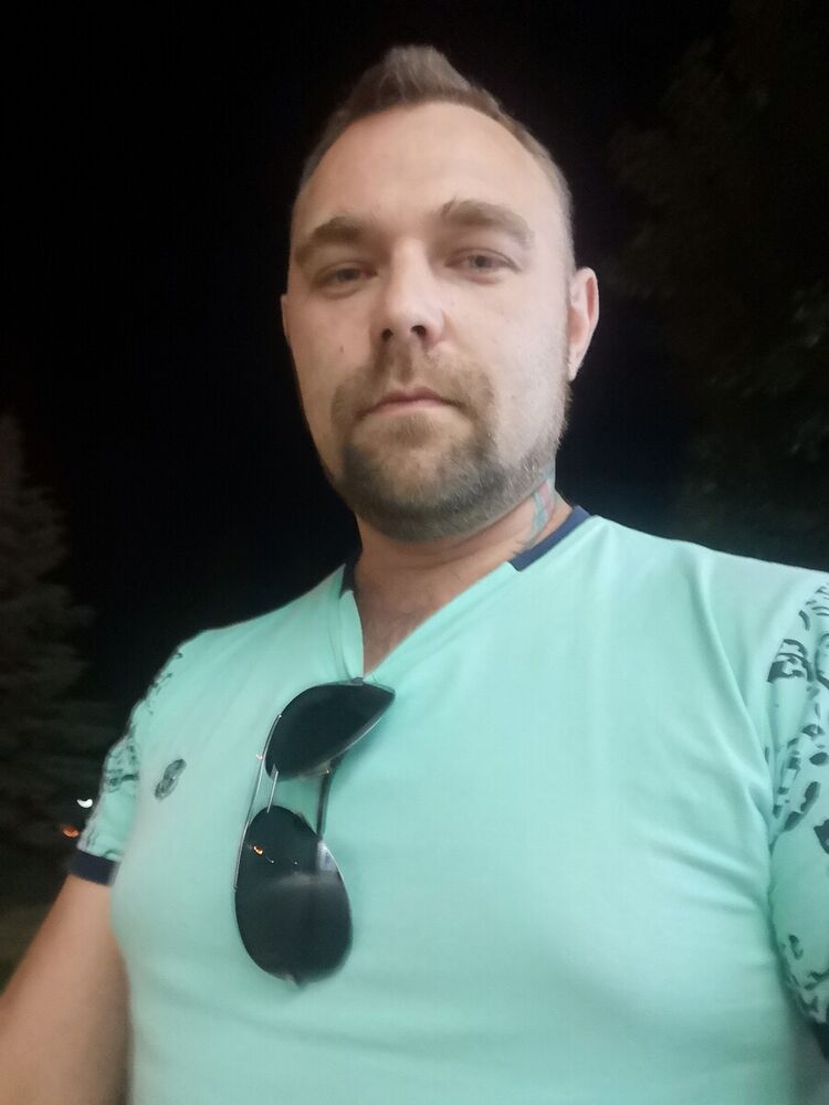  20496168  , 41 ,    