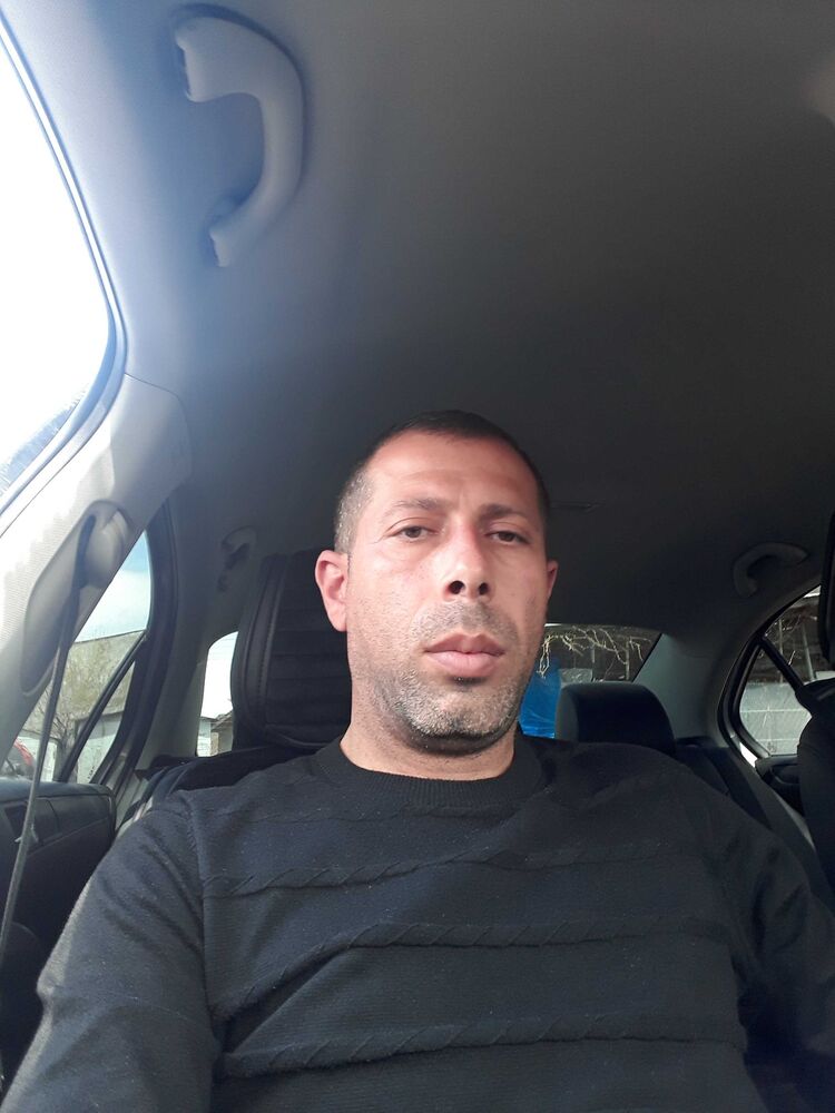  38139278  Karlen, 41 ,    