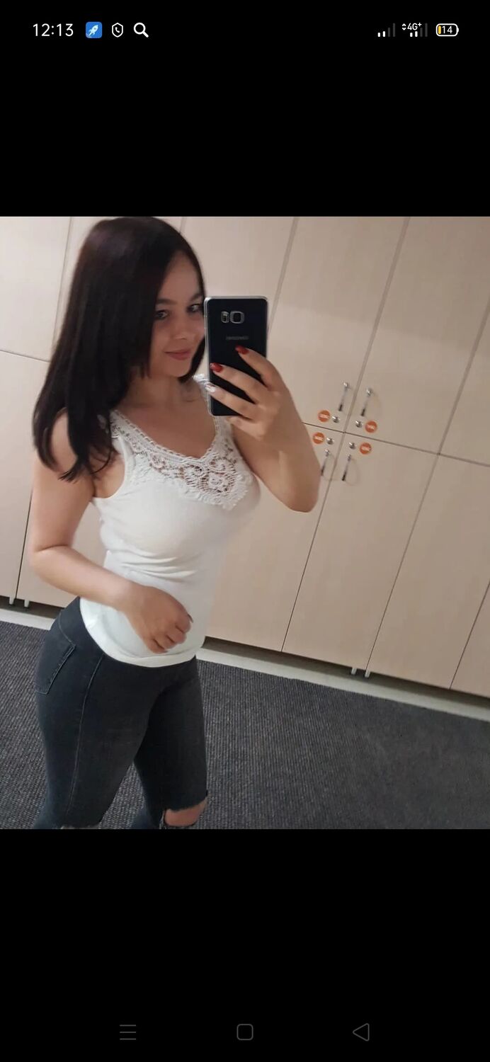  30388088  , 34 ,    