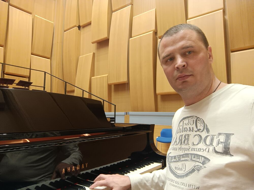  40773298  Sergey, 41 ,    