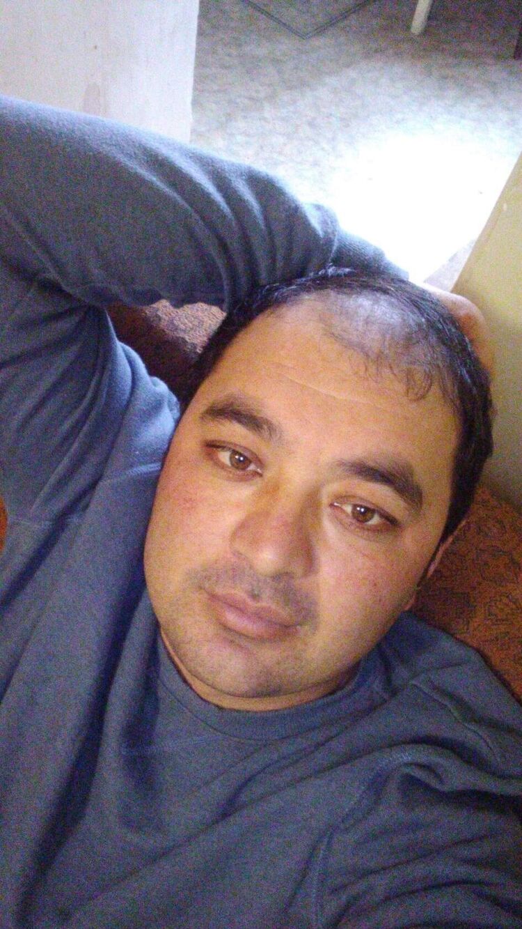  42002628  Aybek, 39 ,    