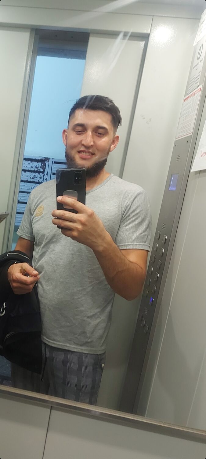  37214668  , 28 ,     