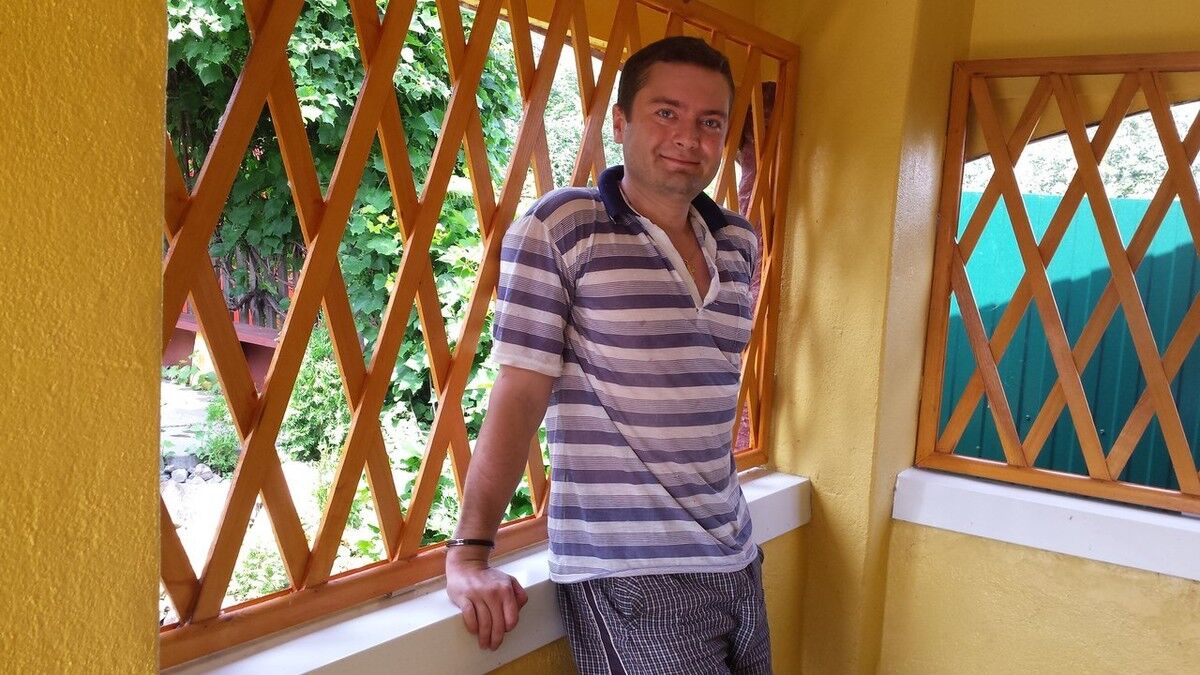  -,   Antosha, 39 ,   ,   , c 